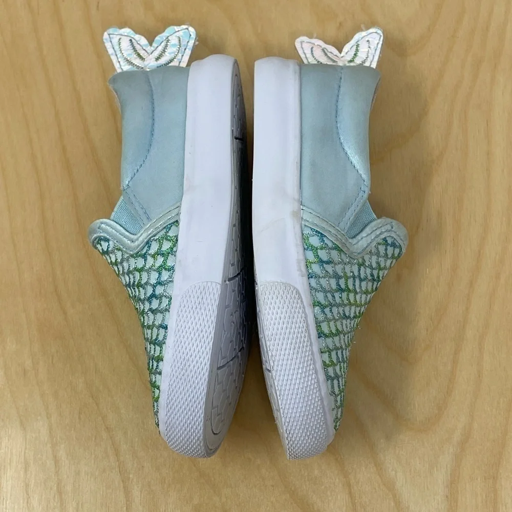 Cat & Jack Jozelle Twin Gore Shimmery Blue/Green Mermaid Slip On Sneakers Size 6